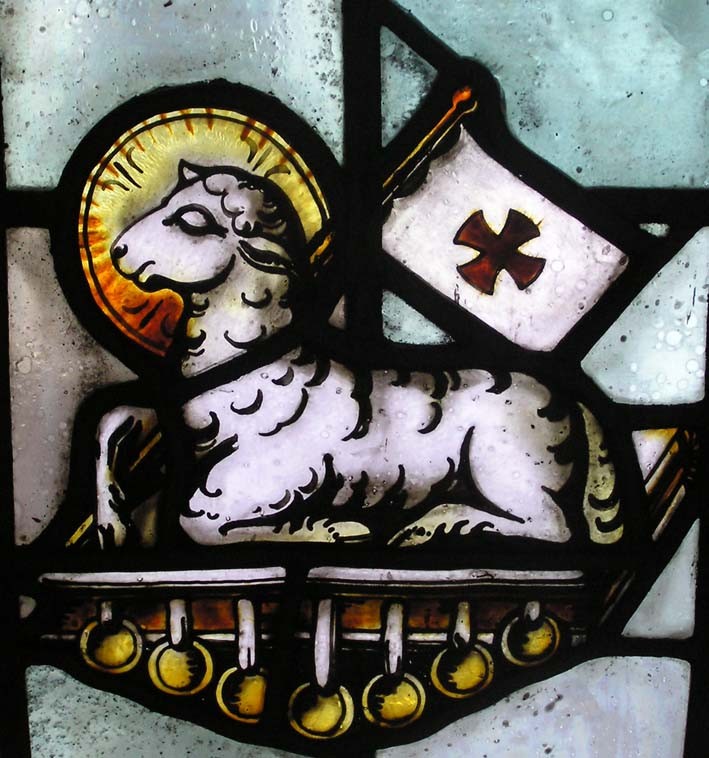 Kyrkfönster med Guds lamm
