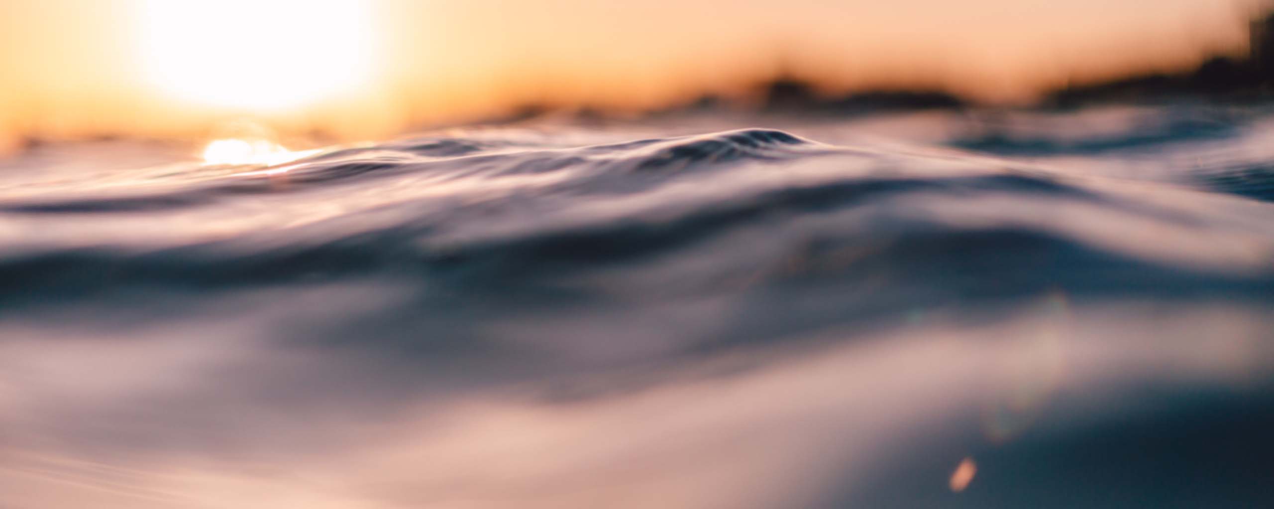 pexels-lucas-meneses-6144090-widescreen Vattenyta i solnedgång